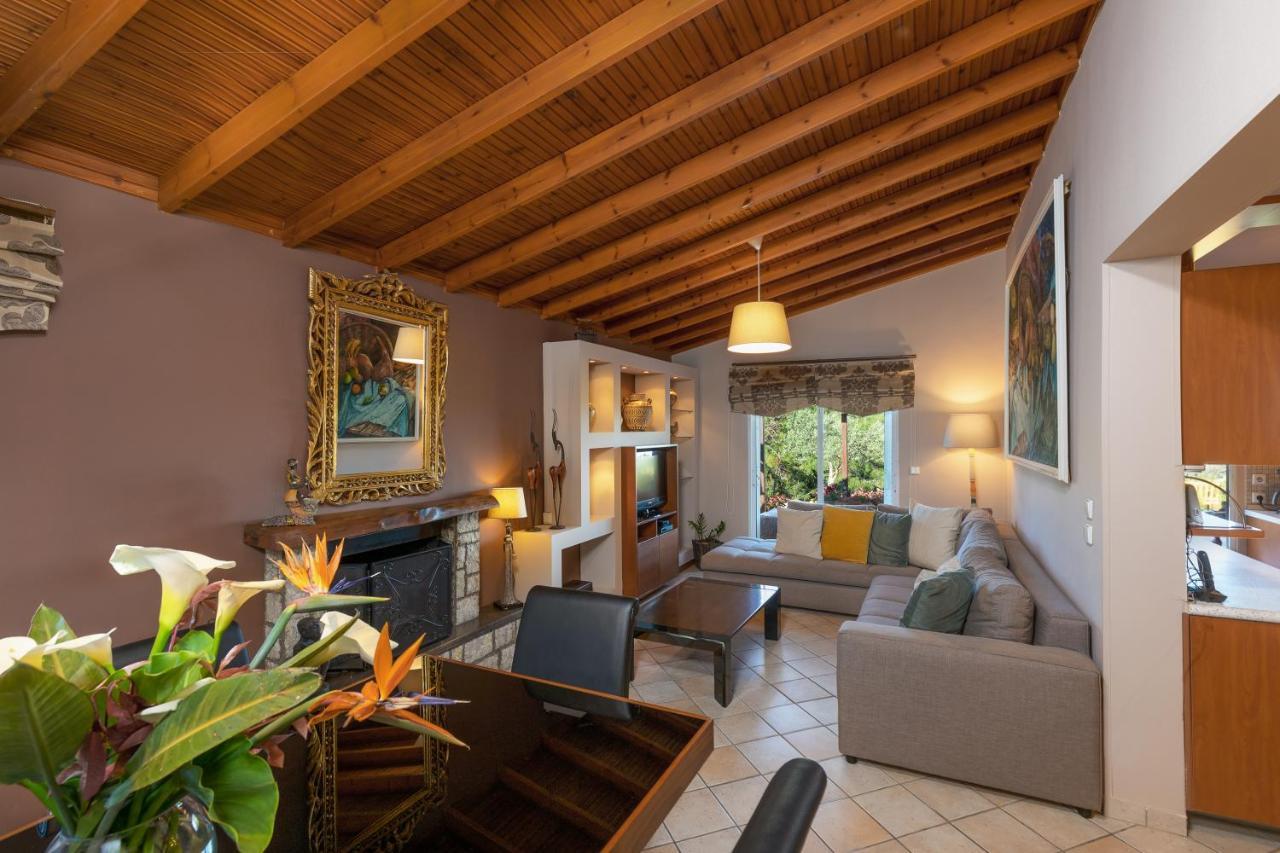 Villa René Koskinou  Extérieur photo